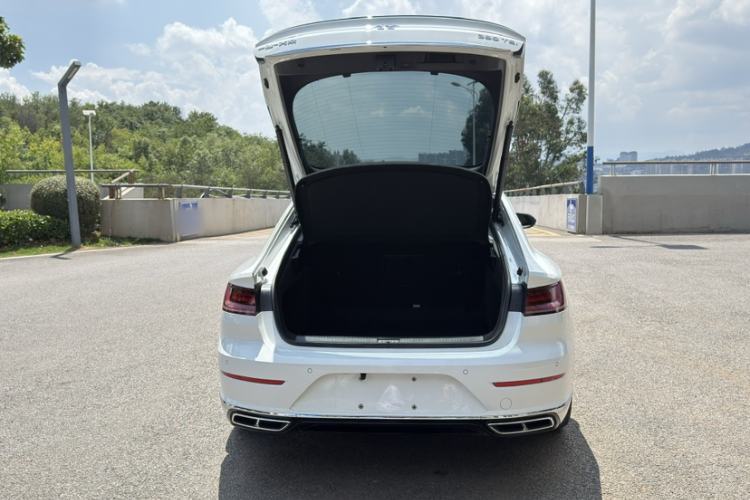 Used Volkswagen FAW-Volkswagen CC 2024 380TSI Striking Edition Interior 9