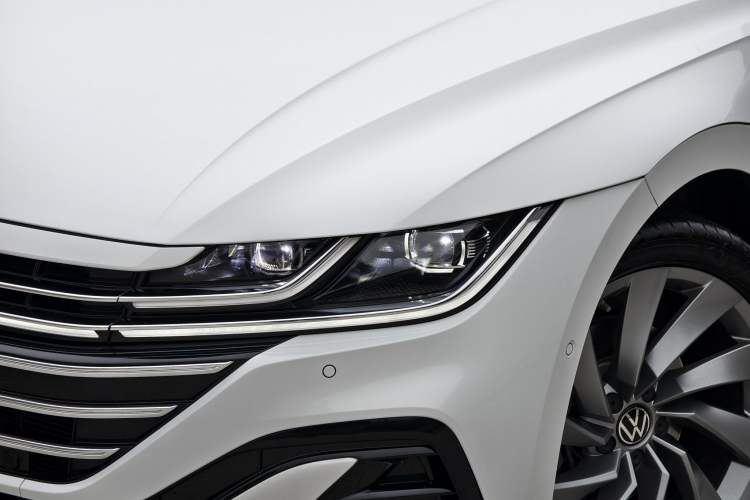 Used Volkswagen FAW-Volkswagen CC 2024 380TSI Striking Edition Left Front Headlight