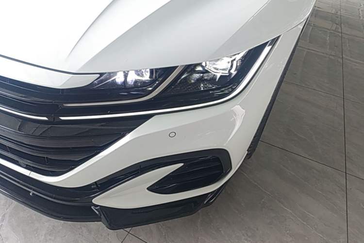 Used Volkswagen FAW-Volkswagen CC 2024 380TSI Striking Edition Left Front Headlight