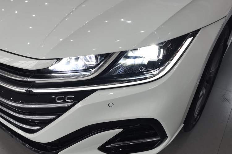 Used Volkswagen FAW-Volkswagen CC 2024 380TSI Striking Edition Left Front Headlight