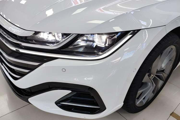 Used Volkswagen FAW-Volkswagen CC 2024 380TSI Striking Edition Left Front Headlight