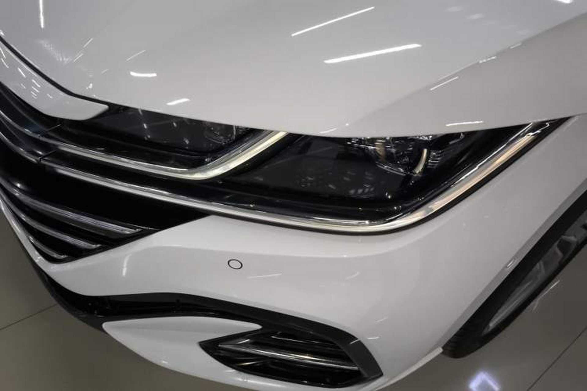 Used Volkswagen FAW-Volkswagen CC 2024 380TSI Striking All-Encompassing Edition Left Front Headlight
