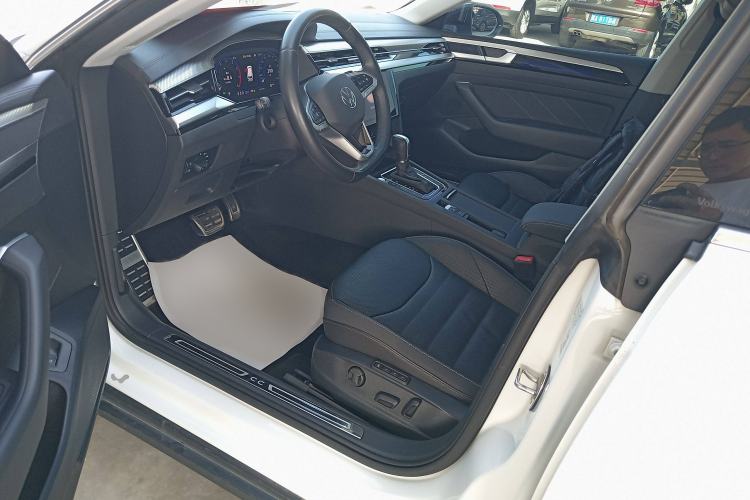 Used Volkswagen FAW-Volkswagen CC 2024 Estate Car 380TSI Hunter's Heart Edition Left Front Seat