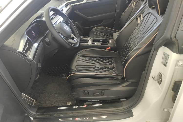 Used Volkswagen FAW-Volkswagen CC 2024 330TSI Ignite Edition Left Front Seat