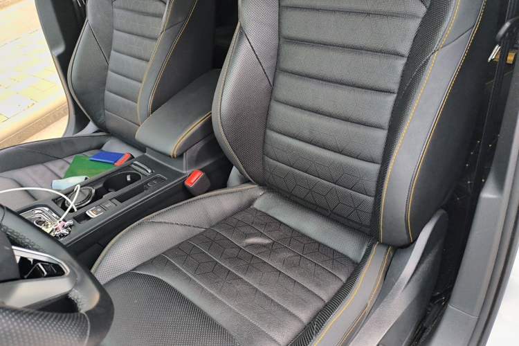 Used Volkswagen FAW-Volkswagen CC 2024 380TSI Striking All-Encompassing Edition Left Front Seat