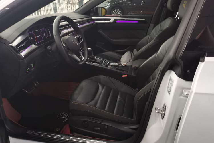 Used Volkswagen FAW-Volkswagen CC 2024 380TSI Striking Edition Left Front Seat