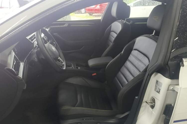 Used Volkswagen FAW-Volkswagen CC 2024 380TSI Striking Edition Left Front Seat