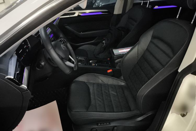 Used Volkswagen FAW-Volkswagen CC 2024 380TSI Striking All-Encompassing Edition Left Front Seat