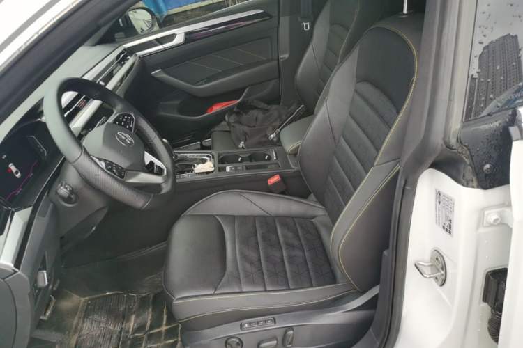 Used Volkswagen FAW-Volkswagen CC 2024 380TSI Striking All-Encompassing Edition Left Front Seat