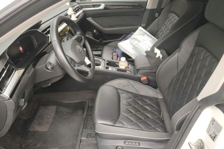Used Volkswagen FAW-Volkswagen CC 2024 Estate Car 380TSI VarioPak Edition Left Front Seat