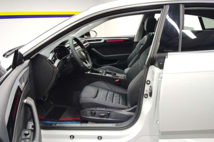 Used Volkswagen FAW-Volkswagen CC 2024 380TSI Striking All-Encompassing Edition Left Front Seat