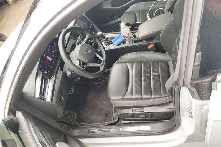 Used Volkswagen FAW-Volkswagen CC 2024 380TSI Striking Edition Left Front Seat