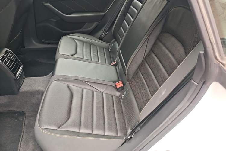 Used Volkswagen FAW-Volkswagen CC 2024 380TSI Striking Edition Left Rear Seat