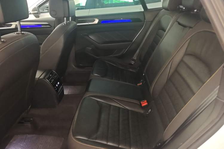 Used Volkswagen FAW-Volkswagen CC 2024 380TSI Striking Edition Left Rear Seat