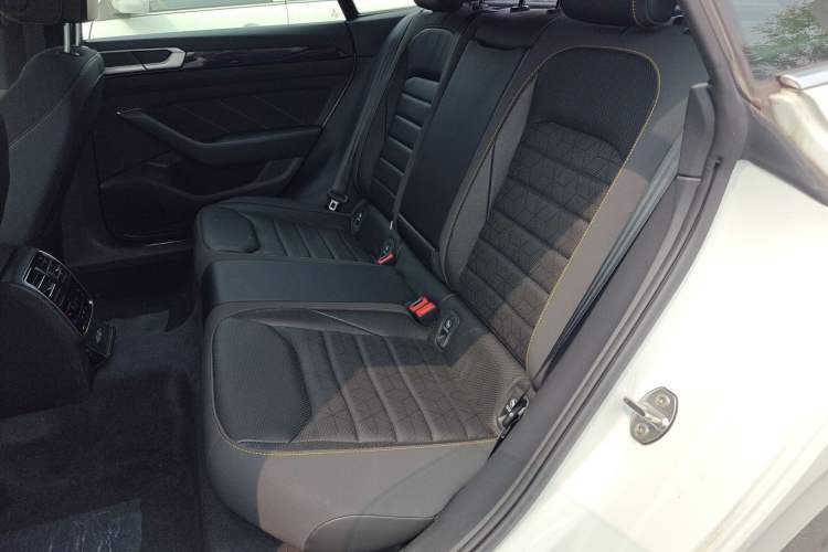 Used Volkswagen FAW-Volkswagen CC 2024 380TSI Striking Edition Left Rear Seat