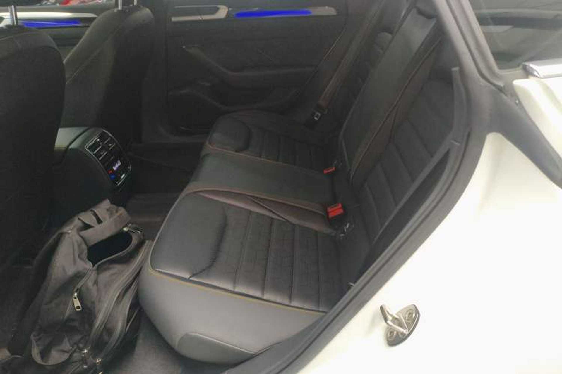 Used Volkswagen FAW-Volkswagen CC 2024 380TSI Striking All-Encompassing Edition Left Rear Seat