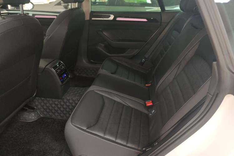 Used Volkswagen FAW-Volkswagen CC 2024 380TSI Striking All-Encompassing Edition Left Rear Seat