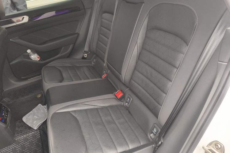 Used Volkswagen FAW-Volkswagen CC 2024 380TSI Striking All-Encompassing Edition Left Rear Seat