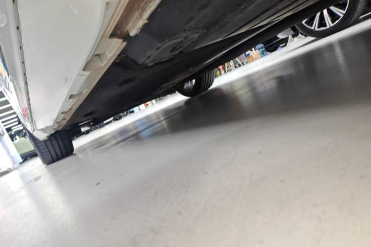 Used Volkswagen FAW-Volkswagen CC 2024 380TSI Striking Edition Left Side Sill