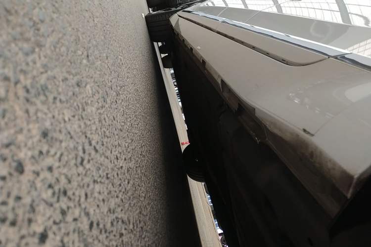 Used Volkswagen FAW-Volkswagen CC 2024 330TSI Ignite Edition Left Side Sill