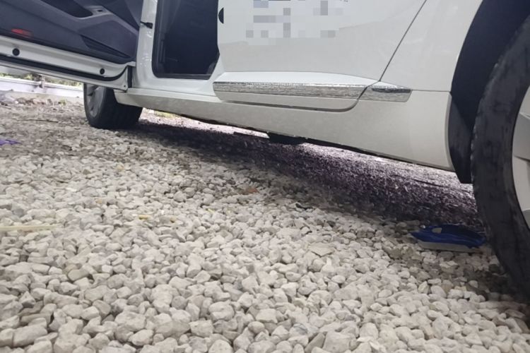 Used Volkswagen FAW-Volkswagen CC 2024 380TSI Striking Edition Left Side Sill