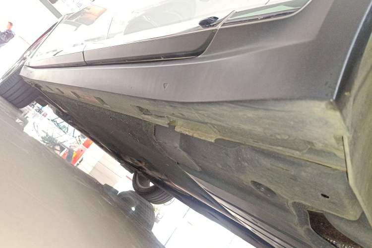 Used Volkswagen FAW-Volkswagen CC 2024 Estate Car 380TSI Hunter's Heart Edition Left Side Sill