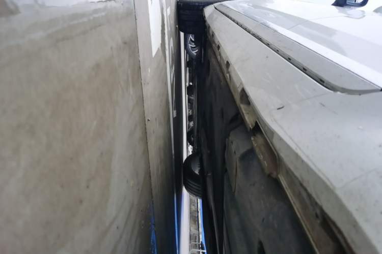 Used Volkswagen FAW-Volkswagen CC 2024 380TSI Striking All-Encompassing Edition Left Side Sill