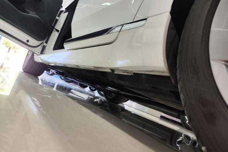 Used Volkswagen FAW-Volkswagen CC 2024 380TSI Striking Edition Left Side Sill