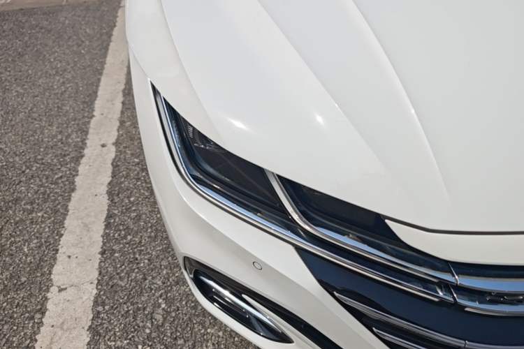 Used Volkswagen FAW-Volkswagen CC 2024 380TSI Striking Edition Right Front Headlight
