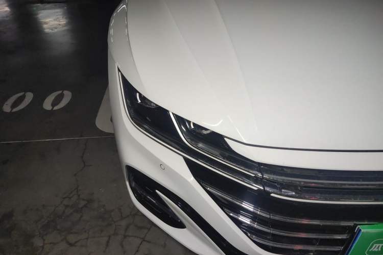 Used Volkswagen FAW-Volkswagen CC 2024 380TSI Striking Edition Right Front Headlight