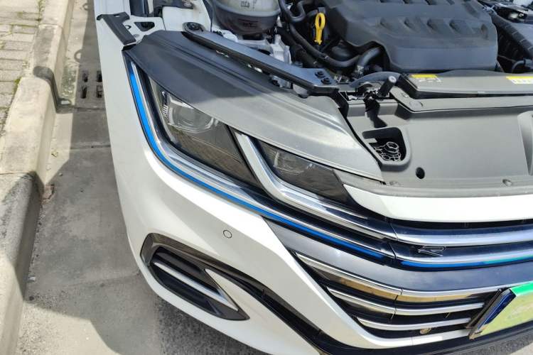 Used Volkswagen FAW-Volkswagen CC 2024 380TSI Striking All-Encompassing Edition Right Front Headlight