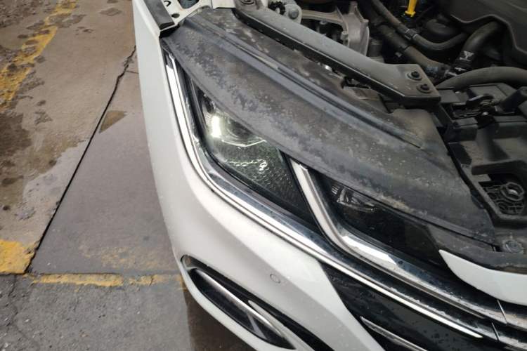 Used Volkswagen FAW-Volkswagen CC 2024 380TSI Striking All-Encompassing Edition Right Front Headlight
