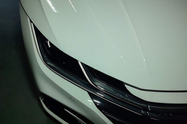 Used Volkswagen FAW-Volkswagen CC 2024 380TSI Striking Edition Right Front Headlight