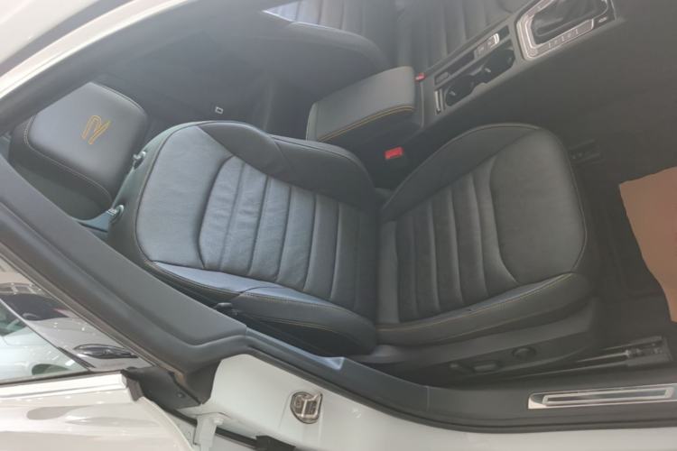 Used Volkswagen FAW-Volkswagen CC 2024 380TSI Striking Edition Right Front Seat