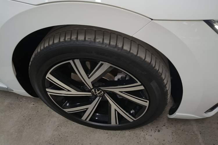 Used Volkswagen FAW-Volkswagen CC 2024 330TSI Ignite Edition Right Front Wheel Hub