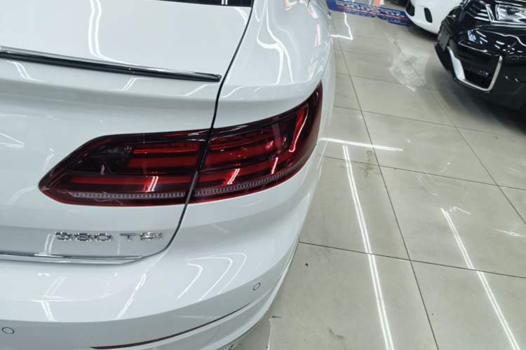Used Volkswagen FAW-Volkswagen CC 2024 380TSI Striking All-Encompassing Edition Right Rear Taillight