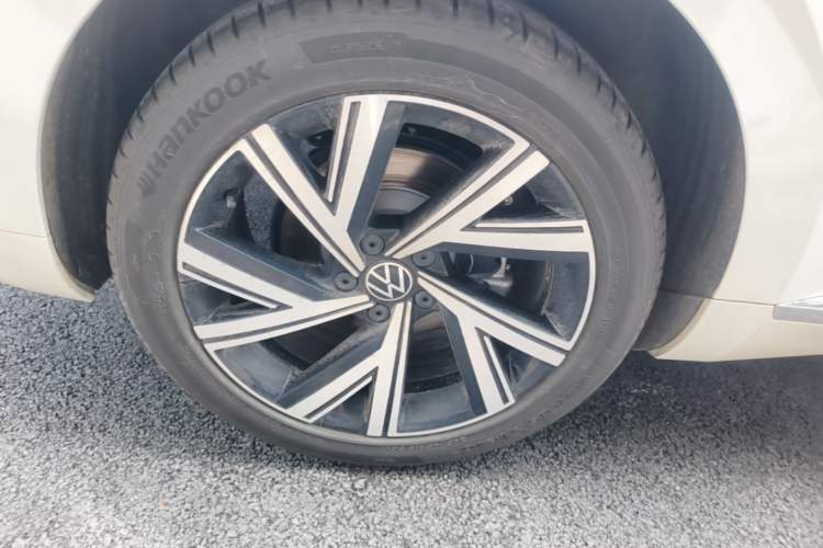 Used Volkswagen FAW-Volkswagen CC 2024 330TSI Ignite Edition Right Rear Wheel Hub
