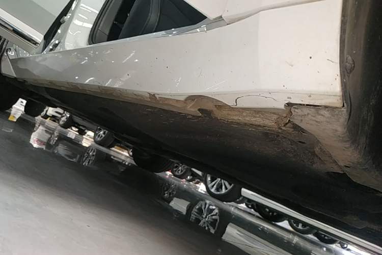 Used Volkswagen FAW-Volkswagen CC 2024 330TSI Spectacular All-inclusive Model Right Side Sill