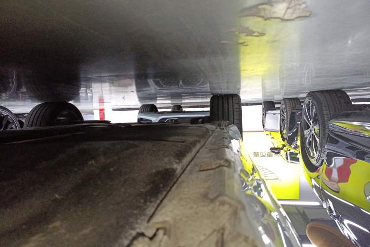 Used Volkswagen FAW-Volkswagen CC 2024 380TSI Striking Edition Right Side Sill