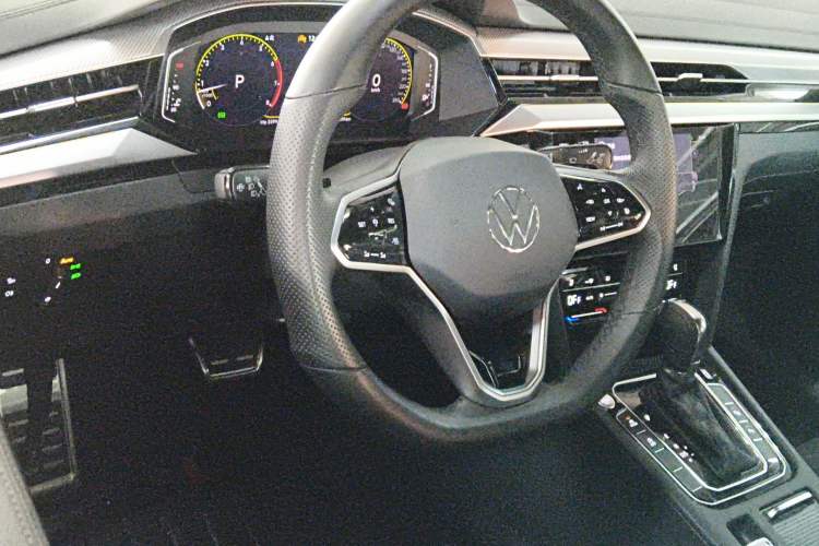 Used Volkswagen FAW-Volkswagen CC 2024 380TSI Striking Edition Steering Wheel