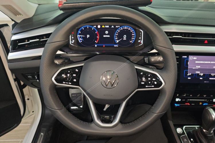 Used Volkswagen FAW-Volkswagen CC 2024 380TSI Striking All-Encompassing Edition Steering Wheel