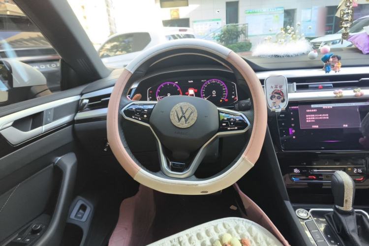Used Volkswagen FAW-Volkswagen CC 2024 330TSI Spectacular All-inclusive Model Steering Wheel