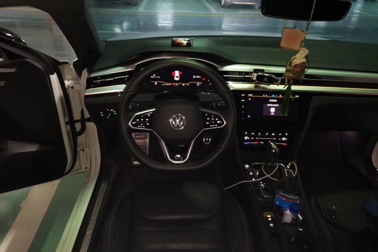 Used Volkswagen FAW-Volkswagen CC 2024 380TSI Striking All-Encompassing Edition Steering Wheel