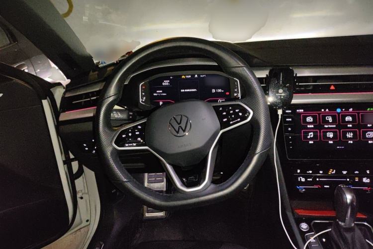 Used Volkswagen FAW-Volkswagen CC 2024 380TSI Striking All-Encompassing Edition Steering Wheel