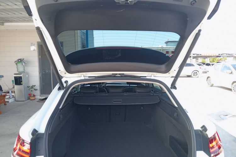 Used Volkswagen FAW-Volkswagen CC 2024 Estate Car 380TSI Hunter's Heart Edition Trunk