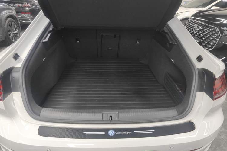 Used Volkswagen FAW-Volkswagen CC 2024 380TSI Striking Edition Trunk