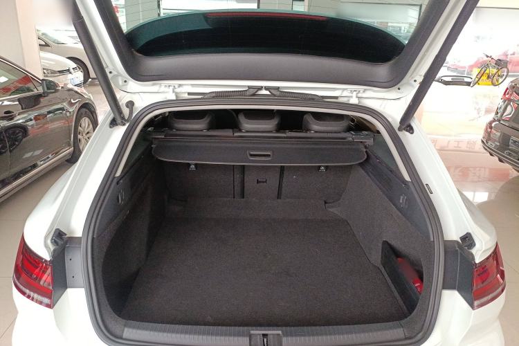 Used Volkswagen FAW-Volkswagen CC 2024 Estate Car 380TSI Hunter's Heart Edition Trunk