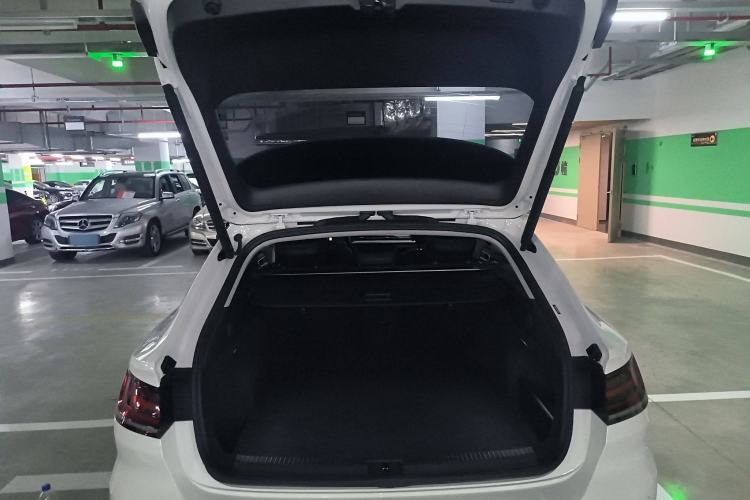 Used Volkswagen FAW-Volkswagen CC 2024 Estate Car 380TSI Hunter's Heart Edition Trunk