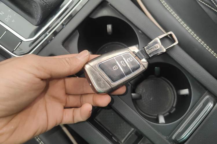 Used Volkswagen FAW-Volkswagen CC 2024 330TSI Ignite Edition Vehicle Key