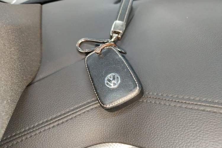 Used Volkswagen FAW-Volkswagen CC 2024 380TSI Striking Edition Vehicle Key